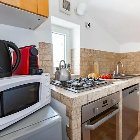 Spanish Steps Luxury Apartmán