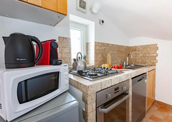 Spanish Steps Luxury Apartman